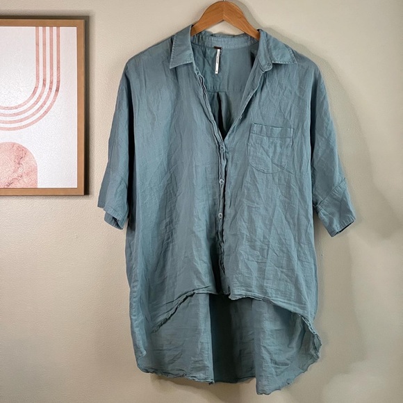 Free People Blue Hi Low Button Down Blouse EXTRA SMALL - Picture 2 of 4